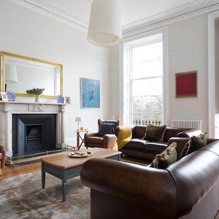 Magnificent Georgian 3-Bedroom Apartment In New Town 에든버러 외부 사진